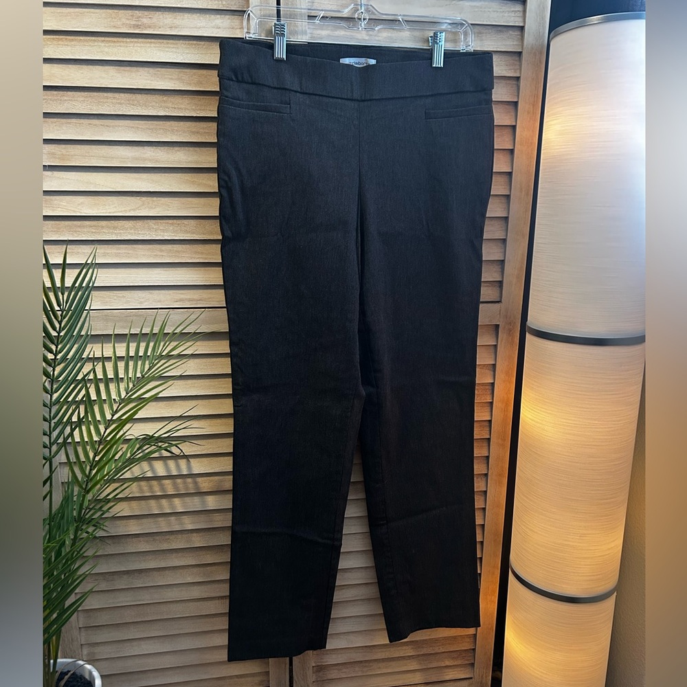 Liz Claiborne pull on slacks